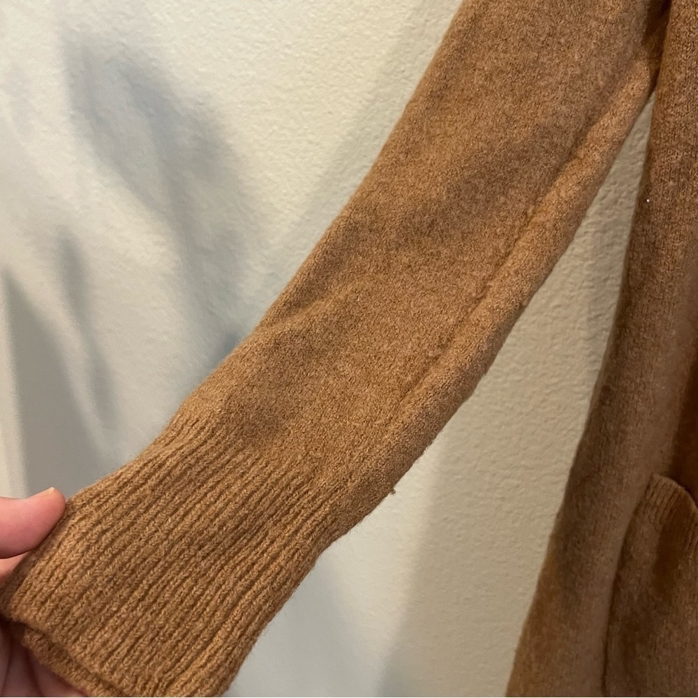 Madewell Kent Cardigan Sweater in Coziest Yarn in burnt orange brown size xsmall - Picture 5 of 8